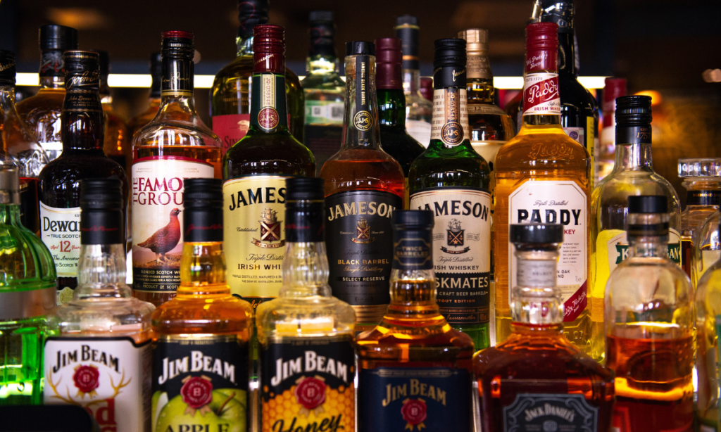 bartendong servics including alchol and so on
